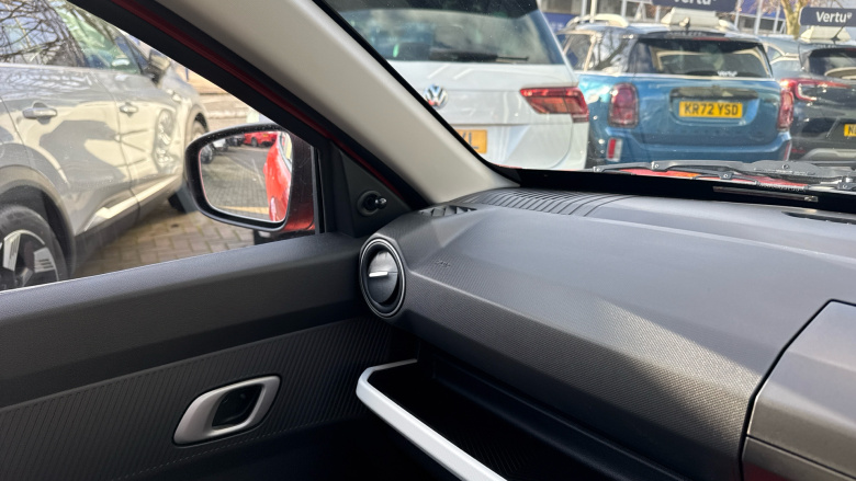 Dacia Spring 27kWh Expression 65 48kW 5dr Auto Electric Hatchback